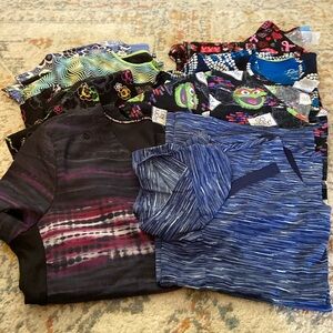 Lot of 8 scrub tops size medium